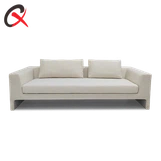 スクエアアームホワイトソファ